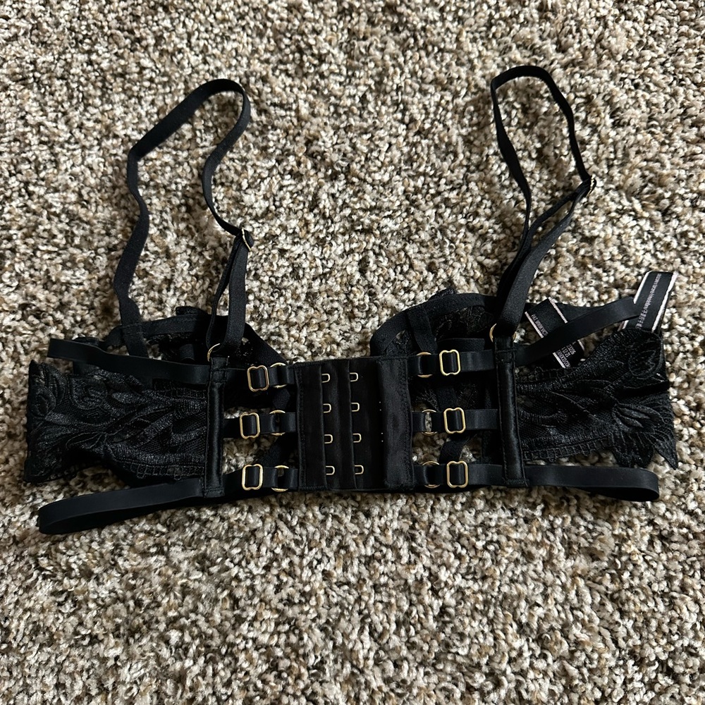 Vs bra - Picture 3 of 3